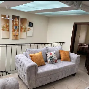Apartamento Departamento Enorme En Condominio Privado Del Centro Historico. Ecualodge 29, Cuenca